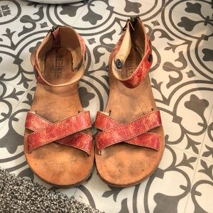 Gorgeous distressed Bedstu sandals